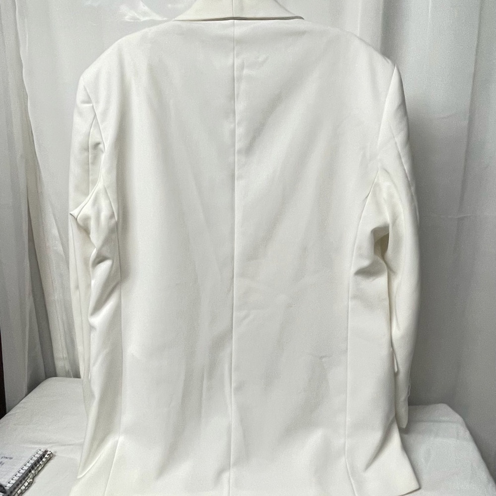 Tuxedo Jacket - Elegant Formal Vest Bow Tie Wash and Wear - Picture 5 of 13